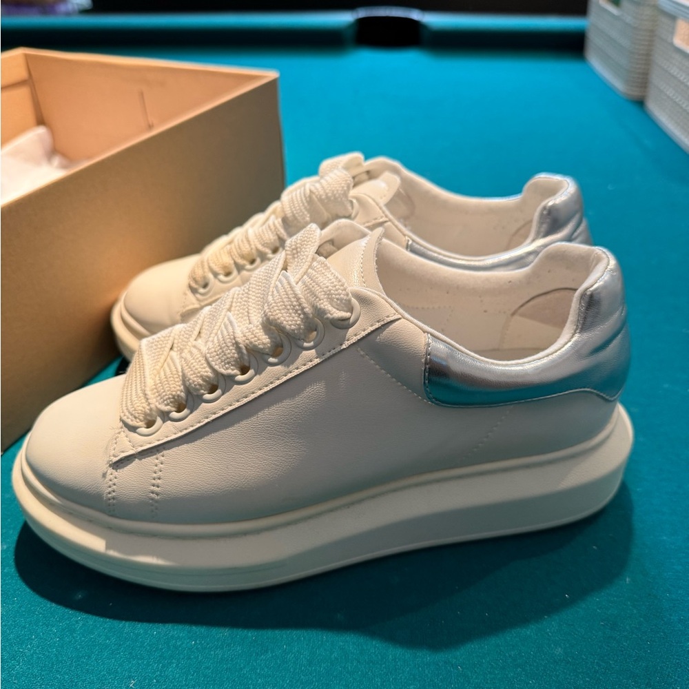 Steve Madden Gaines Platform Sneaker (Women)